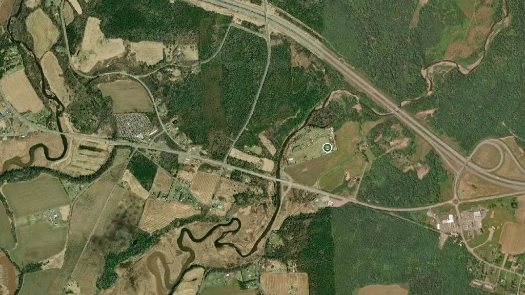 Aerial view of Elm River Park and surroundings