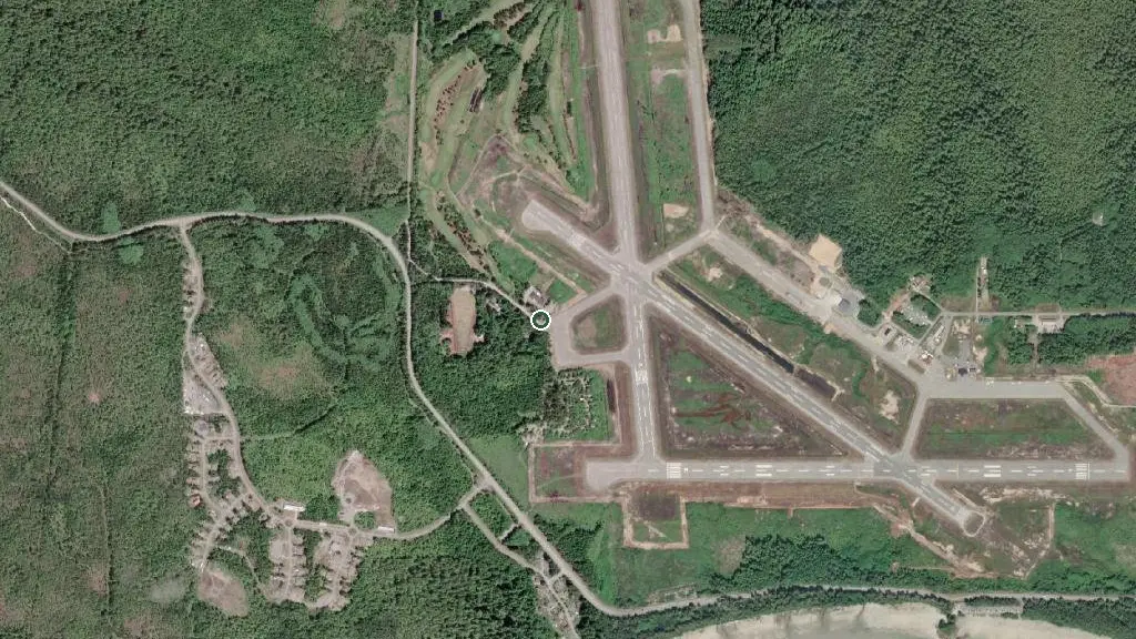 Aerial view of Long Beach Golf Campground and surroundings