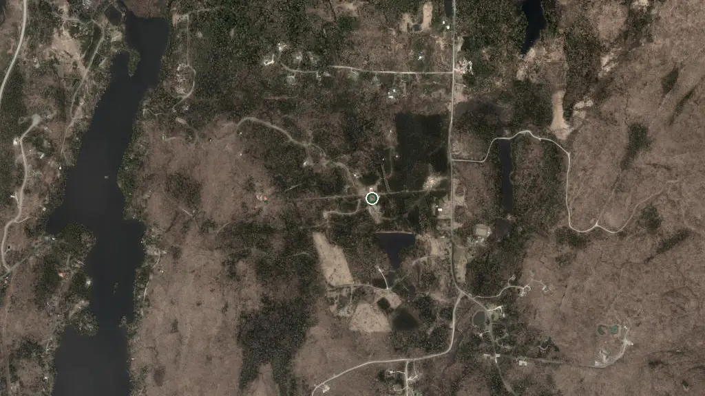 Aerial view of Entre Cîmes et Racines and surroundings