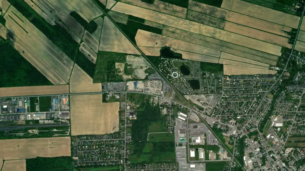 Aerial view of Camping Domaine des Arpents Verts and surroundings