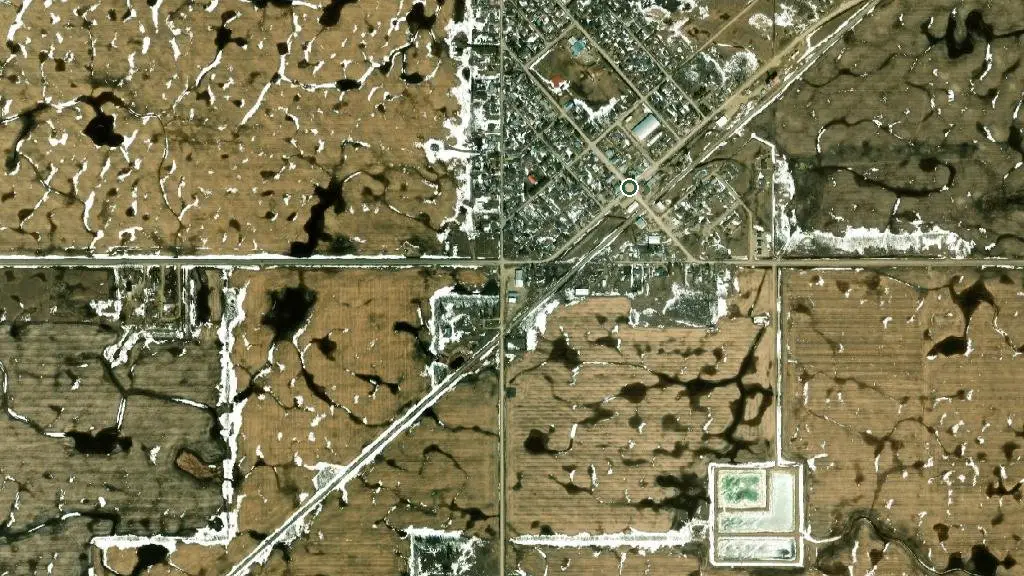 Aerial view of Leroy Leisureland Regional Park and surroundings