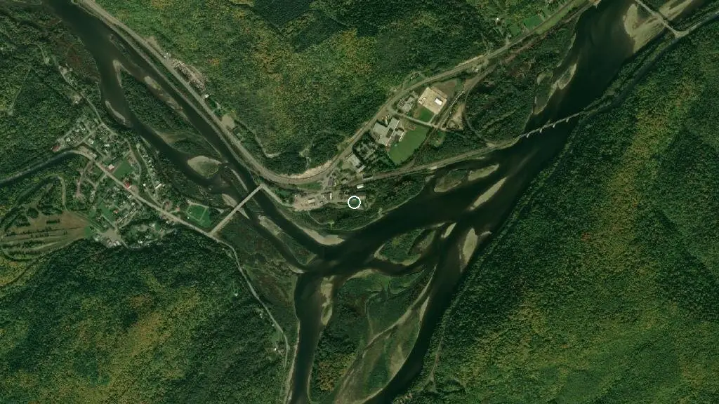 Aerial view of Camping Matapedia and surroundings