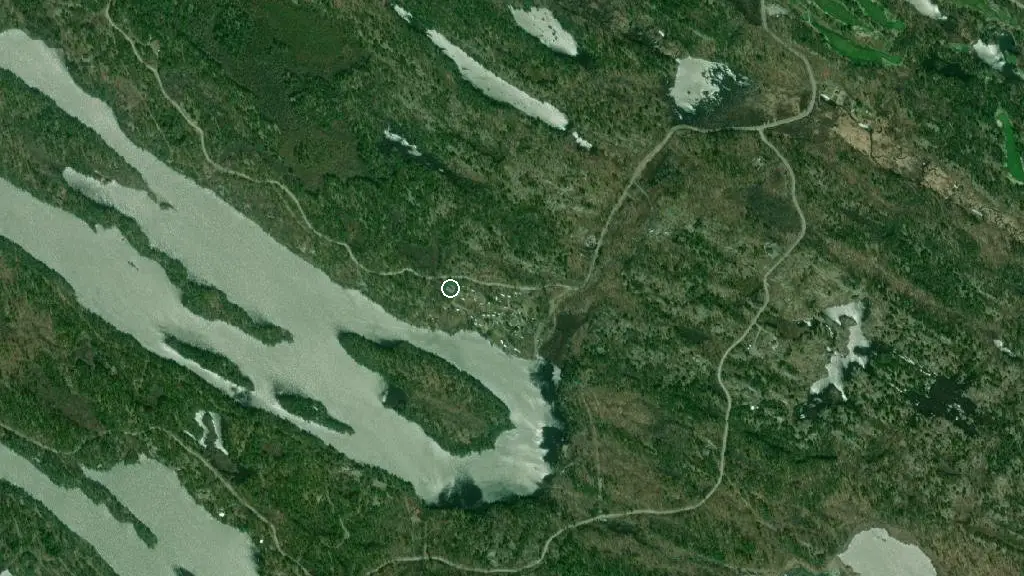 Aerial view of Inn on the Lake Trailer Park and surroundings
