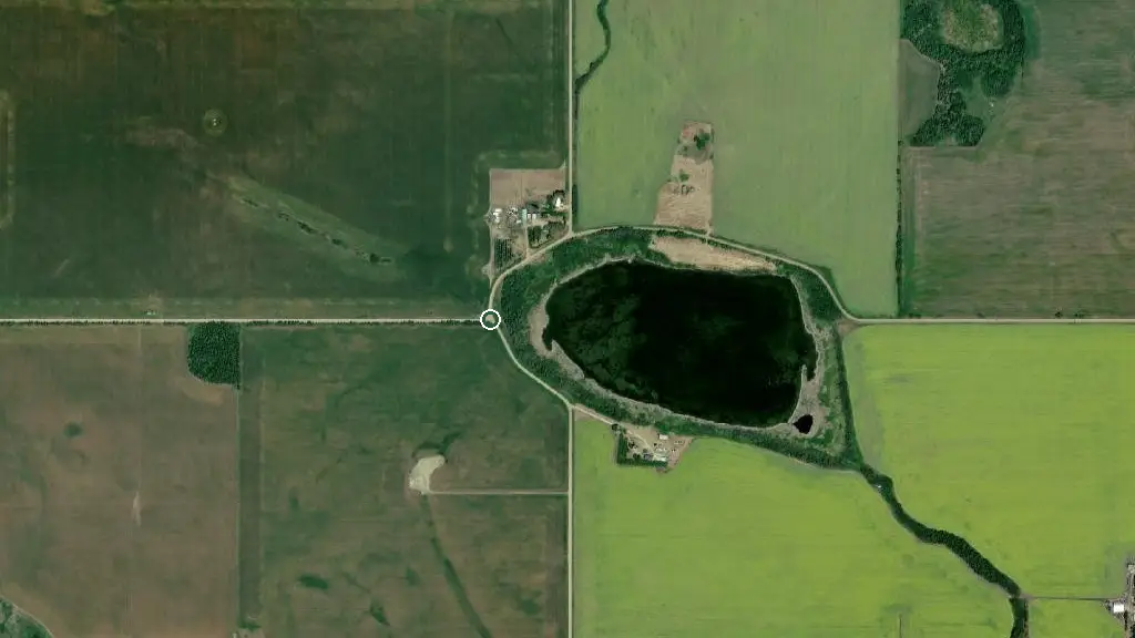 Aerial view of Saskatoon Island Prov Park and surroundings
