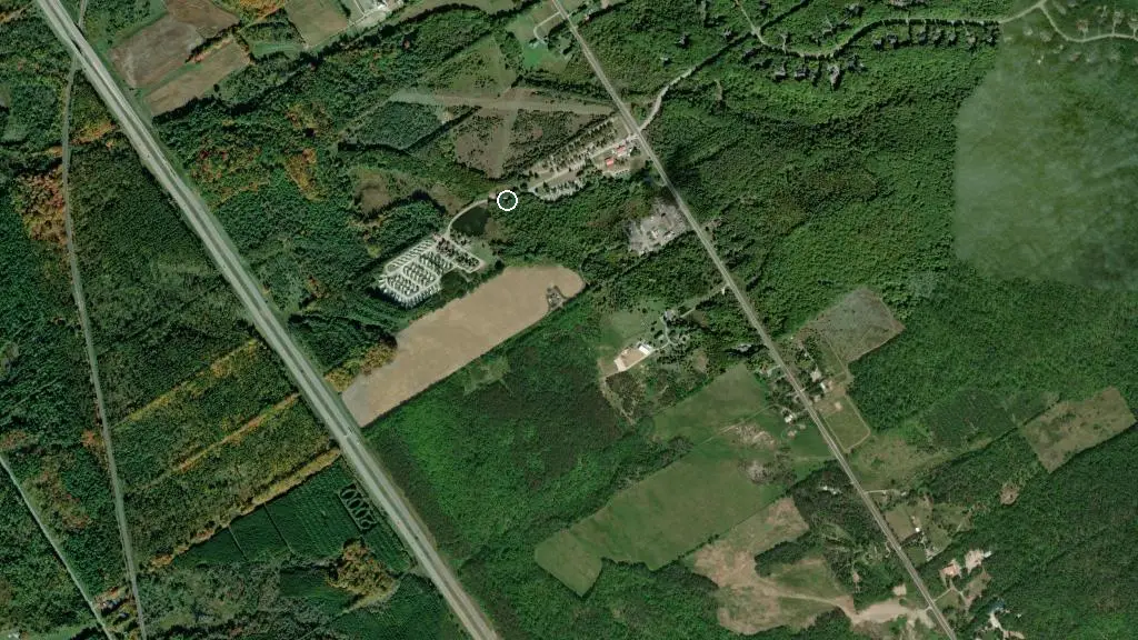 Aerial view of Barrie KOA and surroundings
