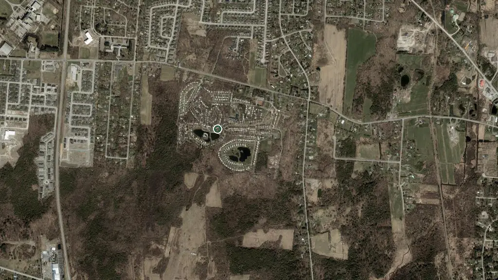 Aerial view of Camping Granby and surroundings