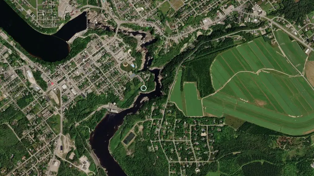 Aerial view of Falls & Gorge Camping Ground and surroundings