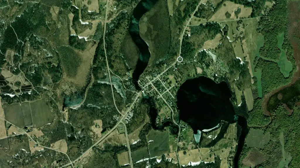Aerial view of Wilson's Tent & Trailer Park and surroundings
