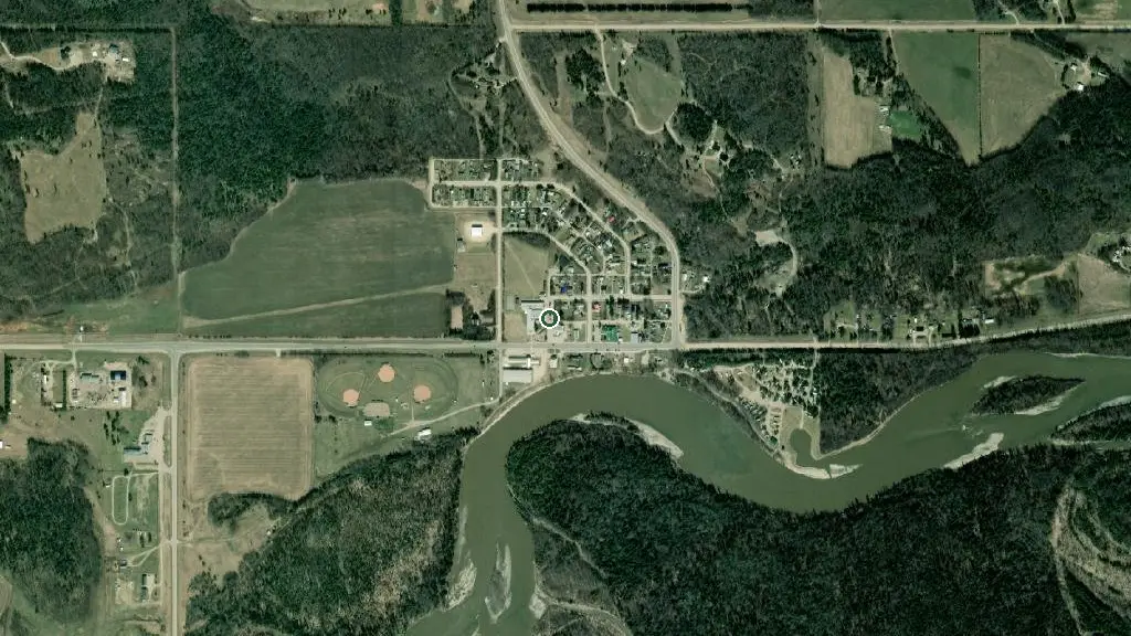 Aerial view of Horse Creek Ranch Campground and surroundings