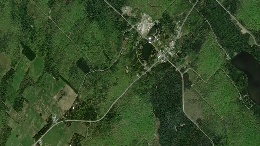 Aerial view of Camping du Lac Sload and surroundings