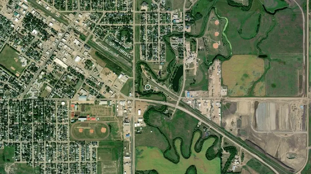 Aerial view of Vegreville Municipal Campground and surroundings
