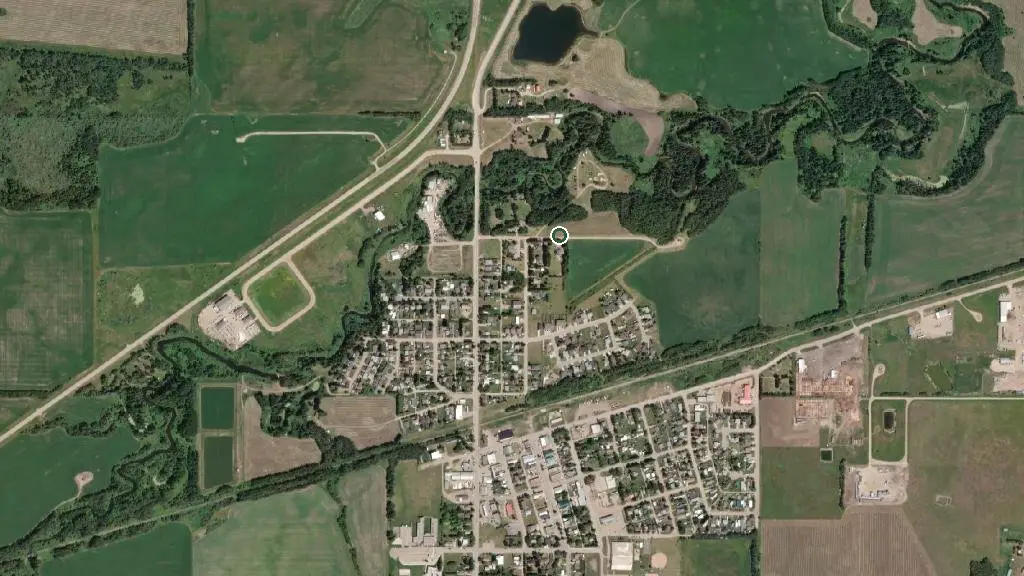 Aerial view of Thorsby Lions Campground and surroundings