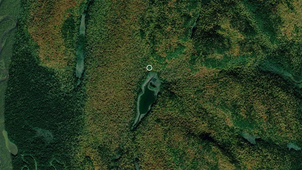 Aerial view of La Hutte and surroundings