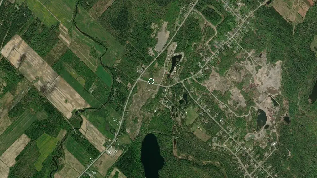 Aerial view of Camping la Coulée Douce and surroundings