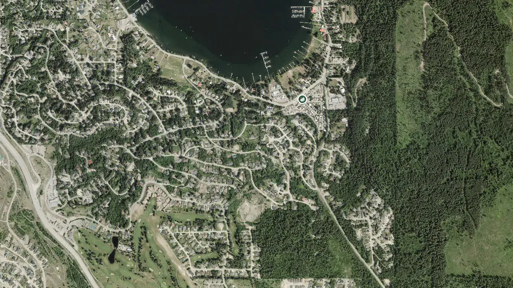 Aerial view of Copper Landing Blind Bay Campground and surroundings