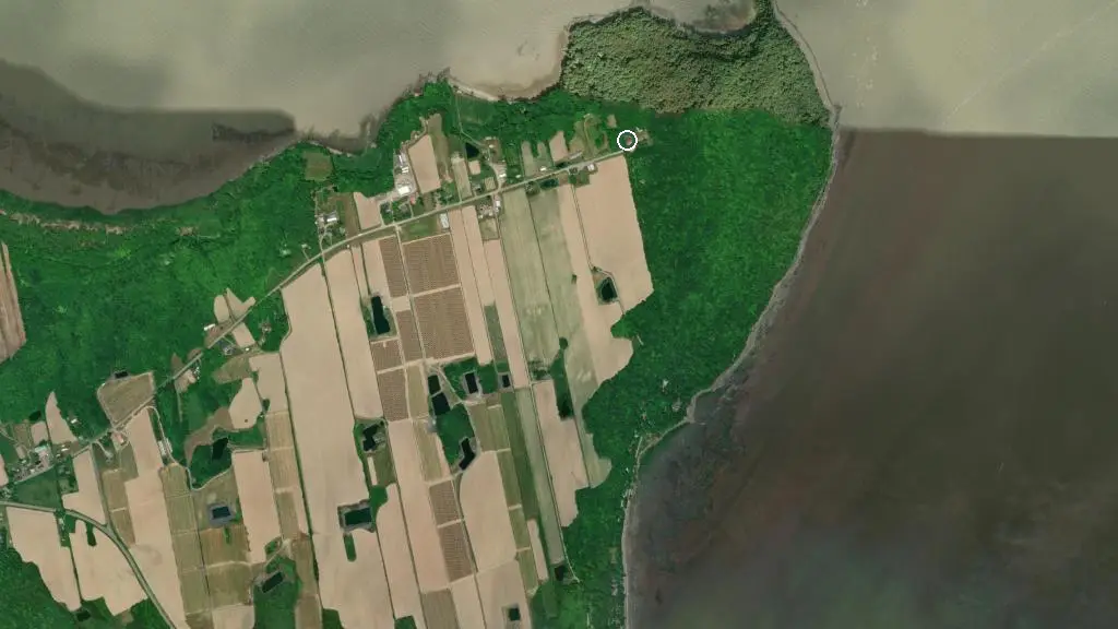 Aerial view of Camping de la Pointe and surroundings