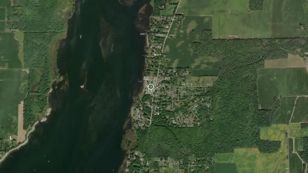 Aerial view of Camping Sleepy Hollow and surroundings