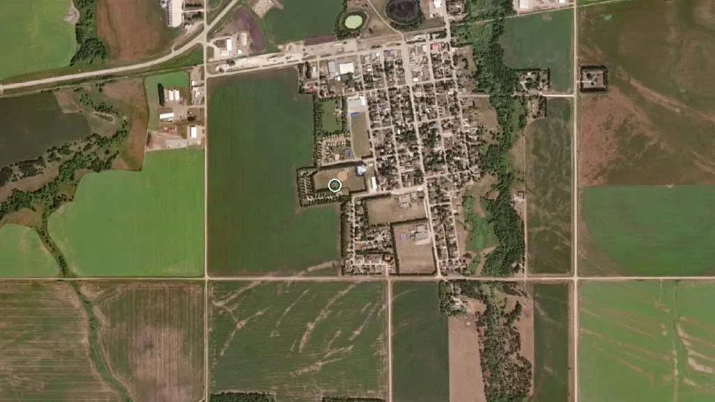 Aerial view of Cottonwood Campground and surroundings