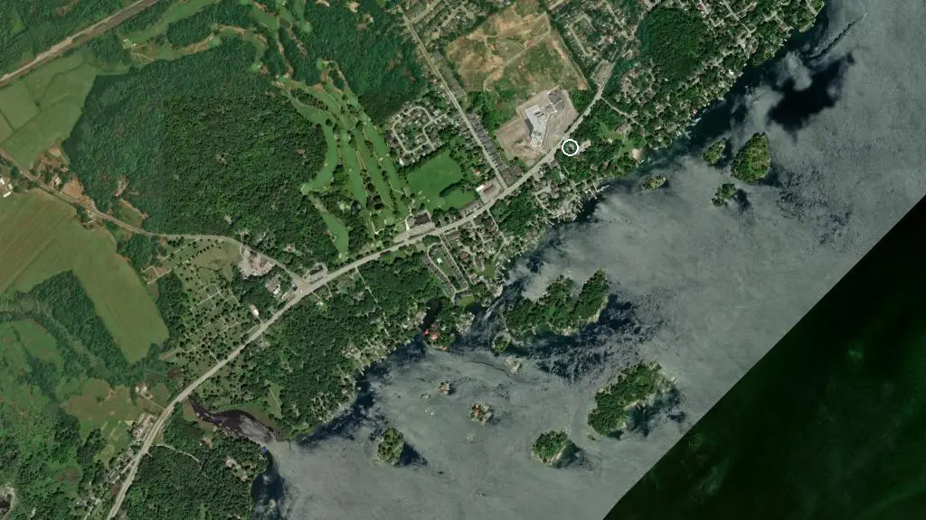 Aerial view of St. Lawrence Park and surroundings