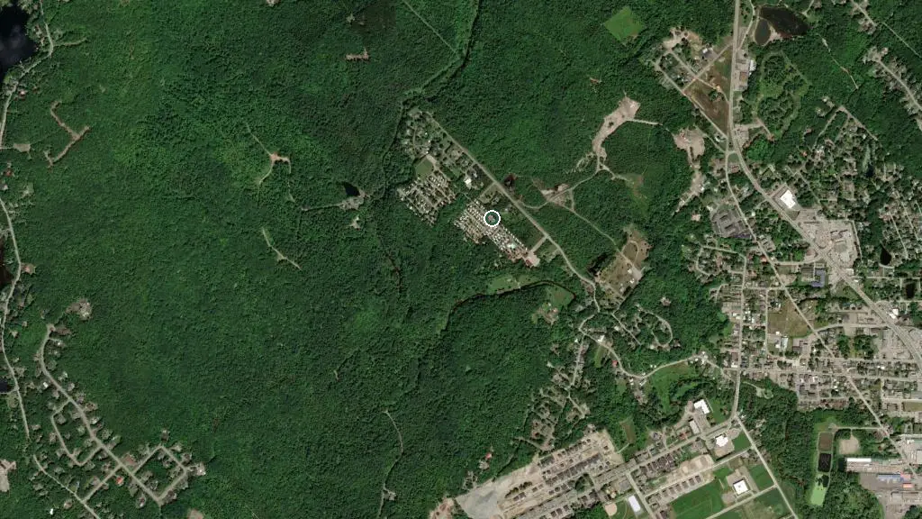 Aerial view of Camping Belle-Vie and surroundings
