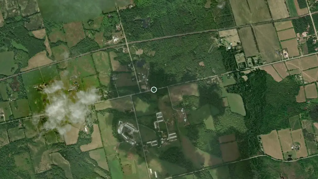 Aerial view of Breslau Maple Grove Trailer Park and surroundings