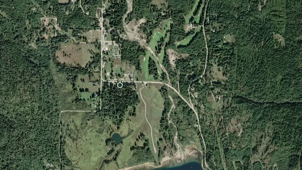 Aerial view of Kokanee Chalets and surroundings