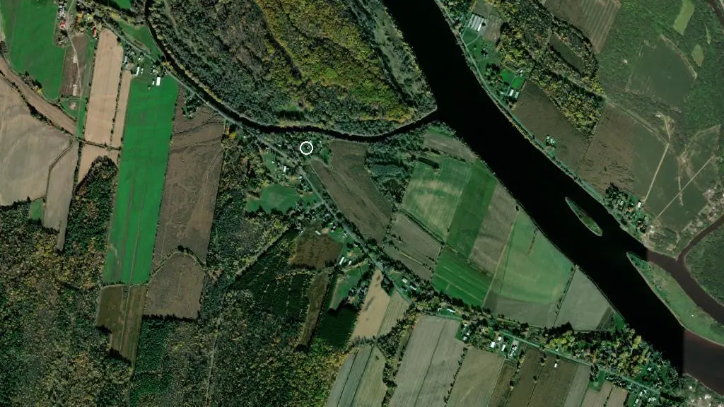 Aerial view of Le Camping de l'Ours and surroundings