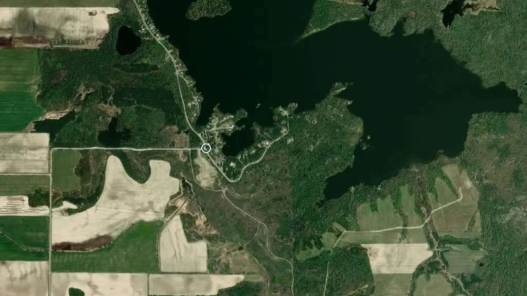 Aerial view of Camping le P'Tit Paradis and surroundings