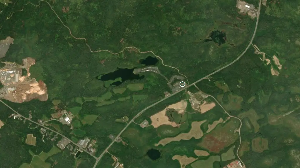 Aerial view of Dunrovin RV Park & Cabins and surroundings