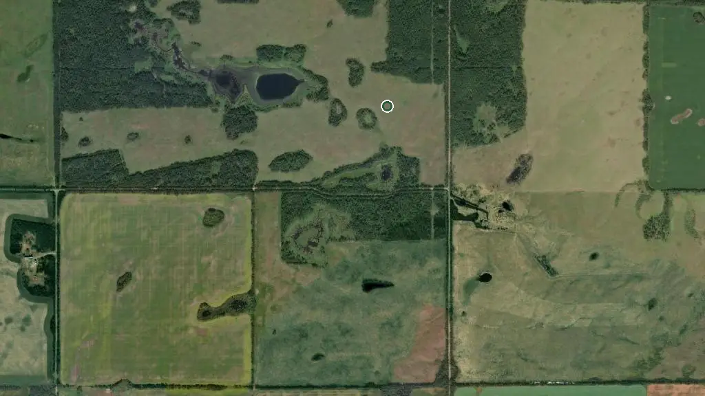 Aerial view of Livelong RV Park and surroundings