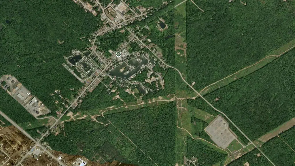 Aerial view of Camping Lac-Morin and surroundings
