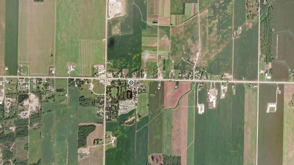 Aerial view of Country View Motel & RV Camping Resort and surroundings