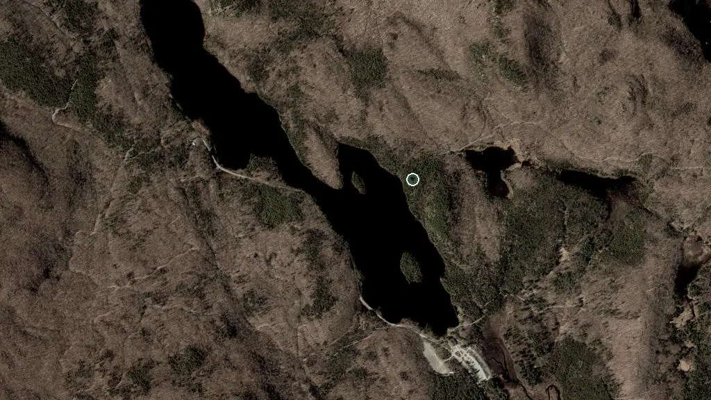 Aerial view of Refuge Le Vieux camp and surroundings