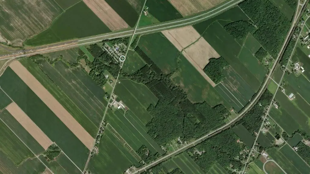 Aerial view of Camping Kamay and surroundings
