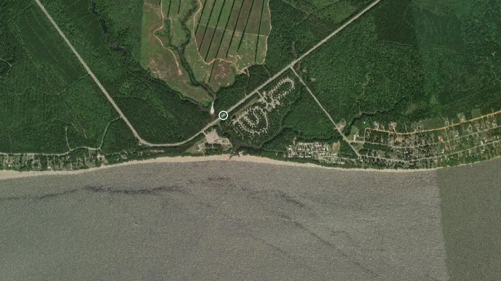 Aerial view of Camping Vauvert-sur-le-Lac-Saint-Jean and surroundings
