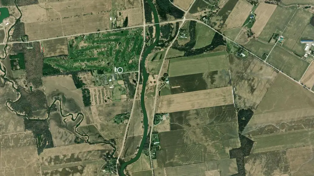 Aerial view of Science Hill Country Club and surroundings