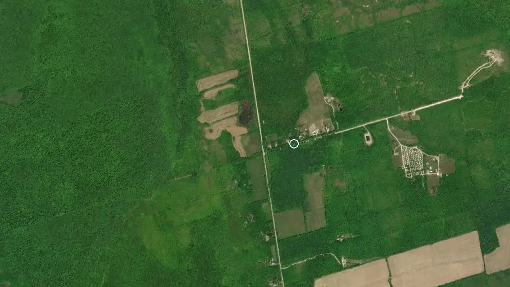 Aerial view of Roebuck Campground and surroundings