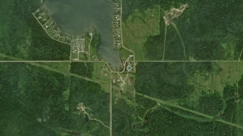 Aerial view of Missinaibi Outfitters and surroundings