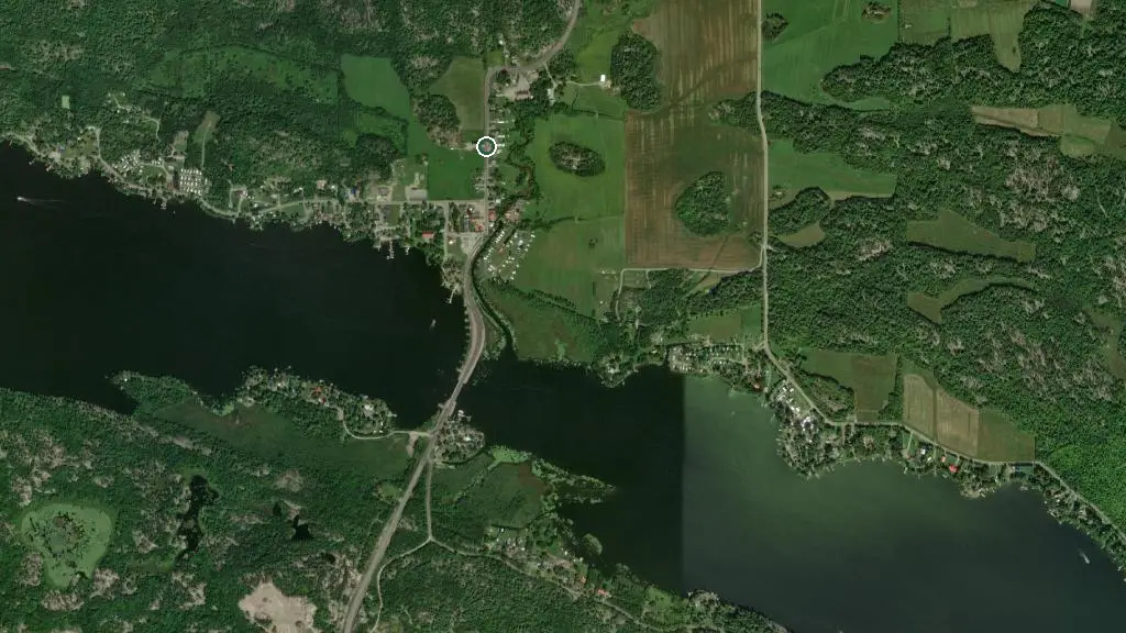 Aerial view of Cardinal Park & Marina and surroundings