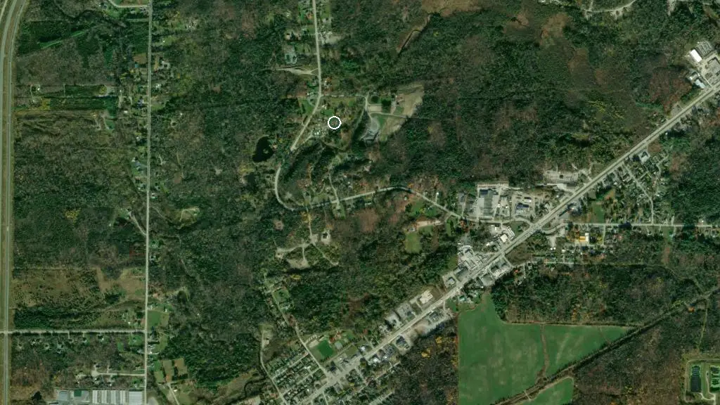 Aerial view of Camping Deauville and surroundings