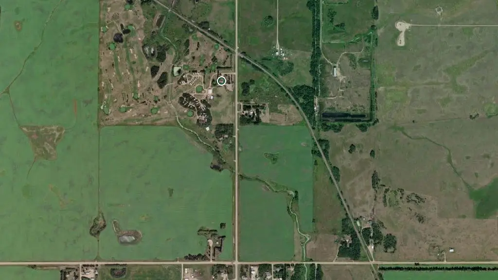 Aerial view of Whistle Stop Golf and Campground and surroundings
