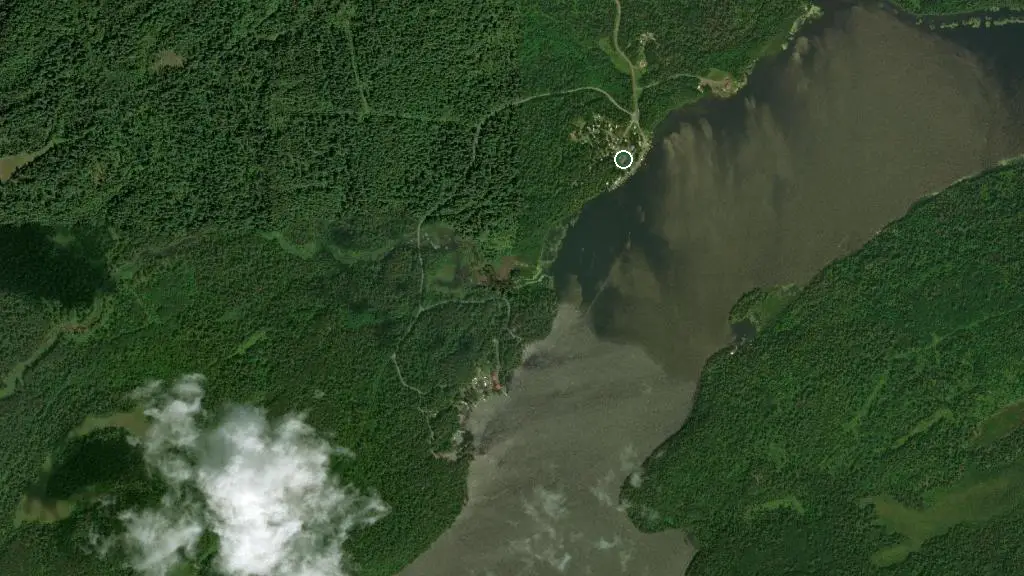 Aerial view of Mountain View Fishing & Hunting Lodge and surroundings