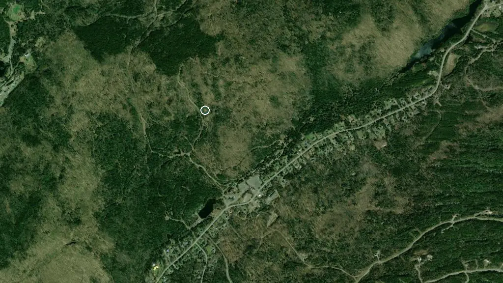 Aerial view of Refuge Le Trappeur and surroundings