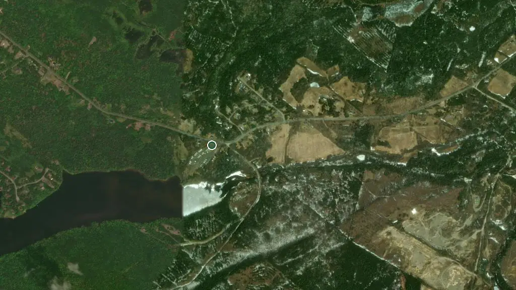 Aerial view of River Run Resort & Grill and surroundings