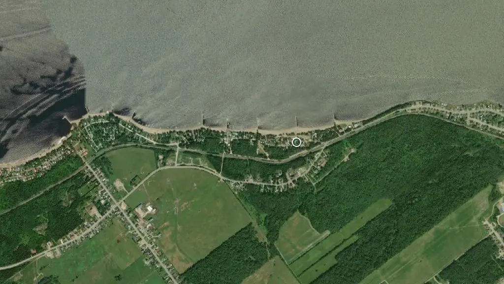 Aerial view of Camping Plage Robertson and surroundings