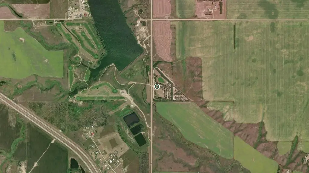 Aerial view of Craik & District Regional Park and surroundings