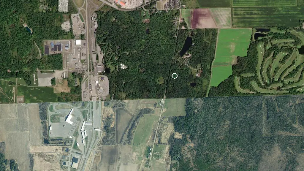 Aerial view of Camping le Repère de la Frontière and surroundings