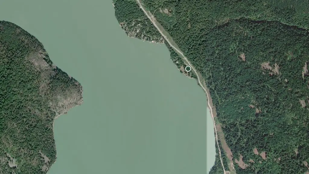 Lillooet Lake Lodge