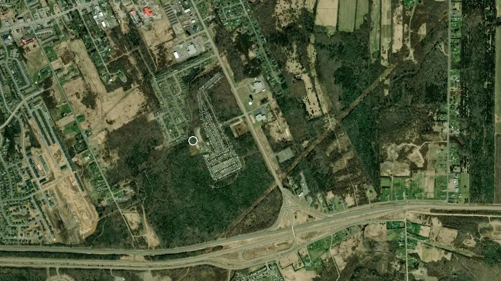 Aerial view of Camping Oceanic and surroundings