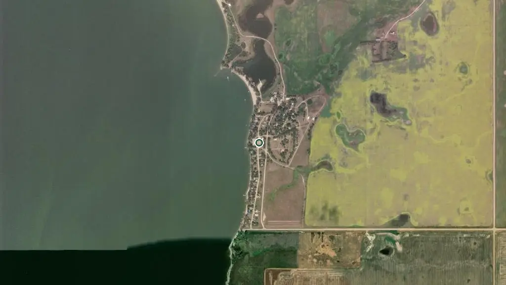 Aerial view of Arlington Beach Campground and surroundings